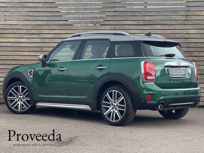 MINI Countryman 2020'20 Cooper S Exclusive | British Racing Green | Comfort Pack - U9019
