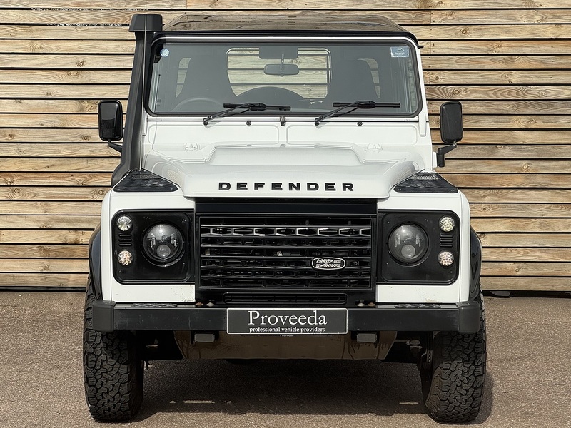 Land Rover Defender 90 2015'15 TDCi XS | Upgraded Interior | Heated Seats - U9023