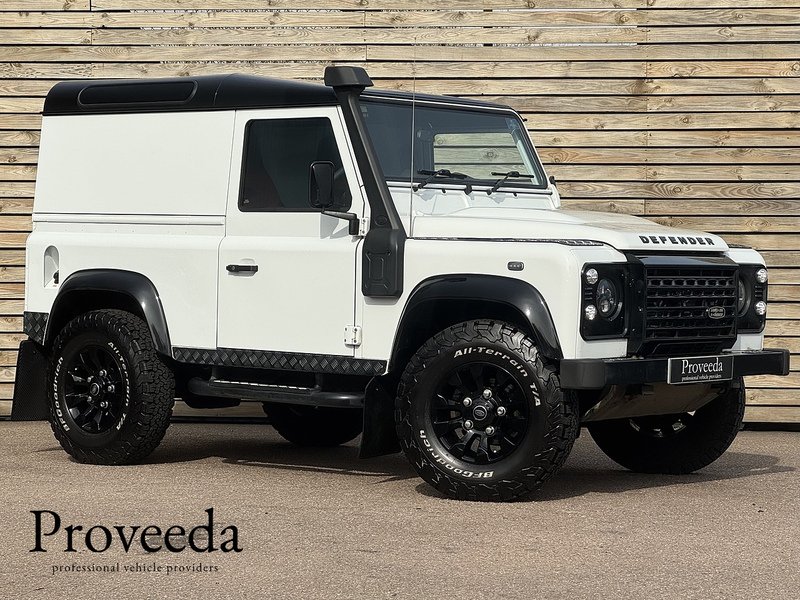 Land Rover Defender 90 2015'15 TDCi XS | Upgraded Interior | Heated Seats - U9023