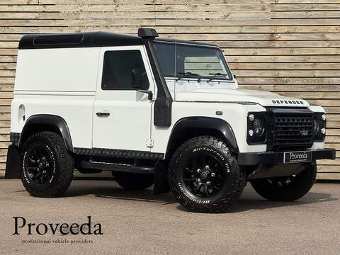 Land Rover Defender 90 D300 MHEV X-Dynamic HSE Commercial 3.0 5dr SUV Automatic Diesel