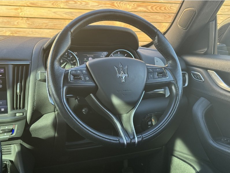 Maserati Levante 2022'22 V6 Modena | Heated Steering Wheel | Pan Roof - U9039