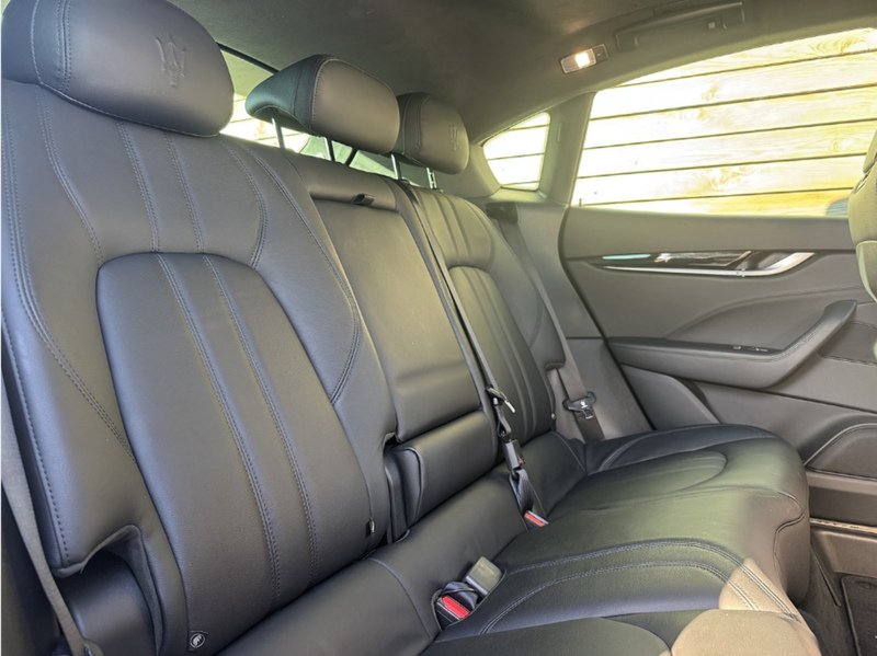 Maserati Levante 2022'22 V6 Modena | Heated Steering Wheel | Pan Roof - U9039