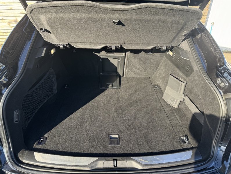 Maserati Levante 2022'22 V6 Modena | Heated Steering Wheel | Pan Roof - U9039