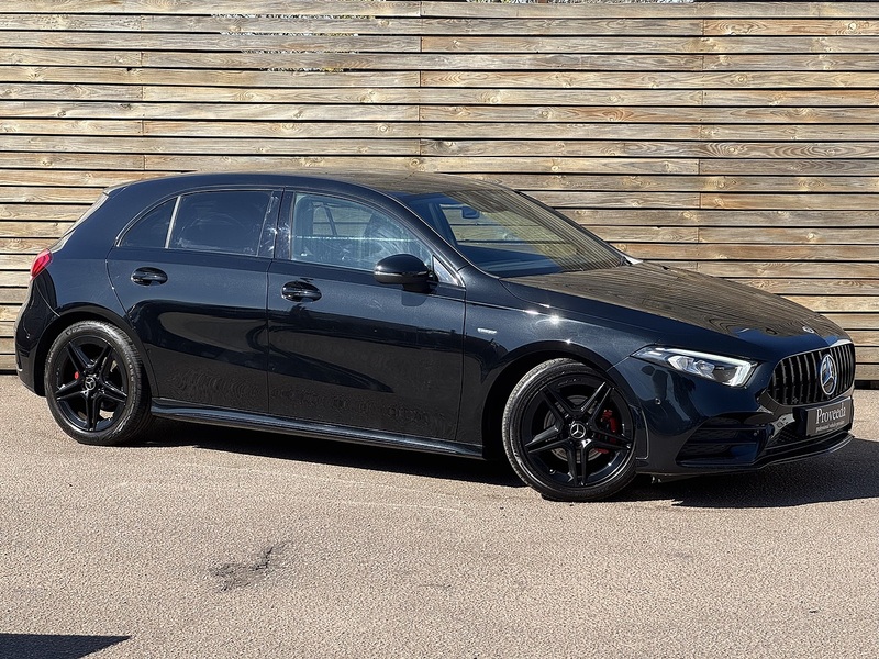 Mercedes-Benz A Class 2022'22 A180 AMG Line Edition (Executive) | Ambient Lighting | Black Styling - U9040