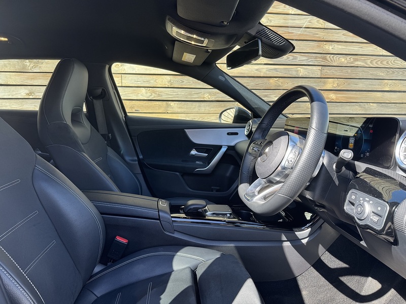 Mercedes-Benz A Class 2022'22 A180 AMG Line Edition (Executive) | Ambient Lighting | Black Styling - U9040