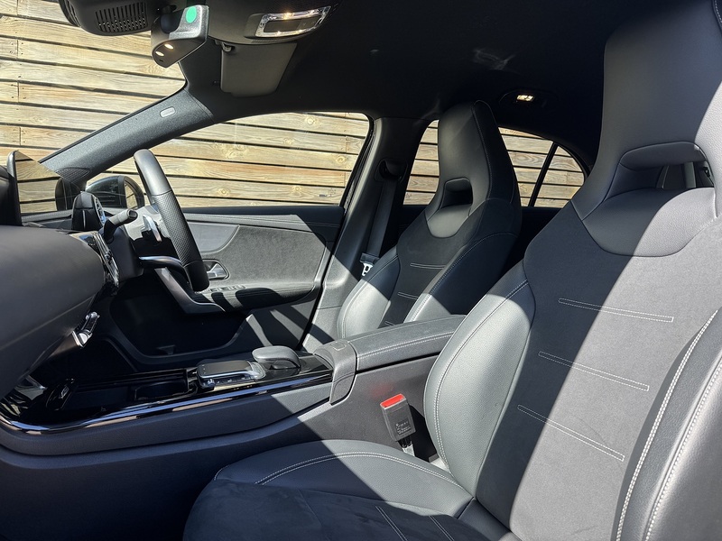 Mercedes-Benz A Class 2022'22 A180 AMG Line Edition (Executive) | Ambient Lighting | Black Styling - U9040