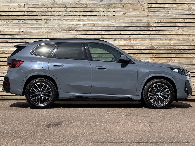 BMW X1 2024'24 25e M Sport | Technology Plus Pack | Harmon Kardon - U9041