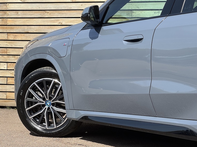 BMW X1 2024'24 25e M Sport | Technology Plus Pack | Harmon Kardon - U9041