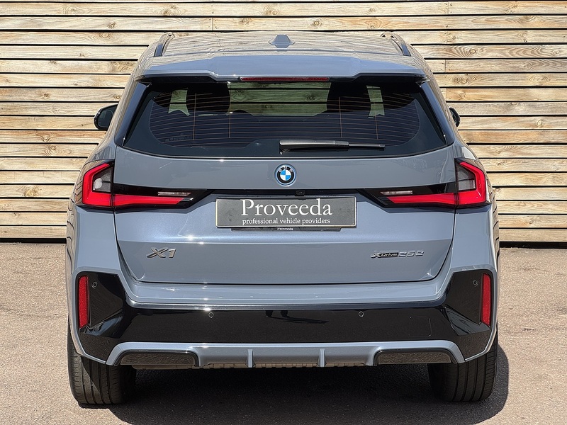 BMW X1 2024'24 25e M Sport | Technology Plus Pack | Harmon Kardon - U9041