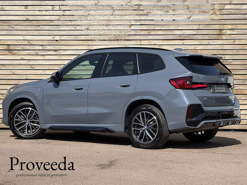 BMW X1 2024'24 25e M Sport | Technology Plus Pack | Harmon Kardon - U9041