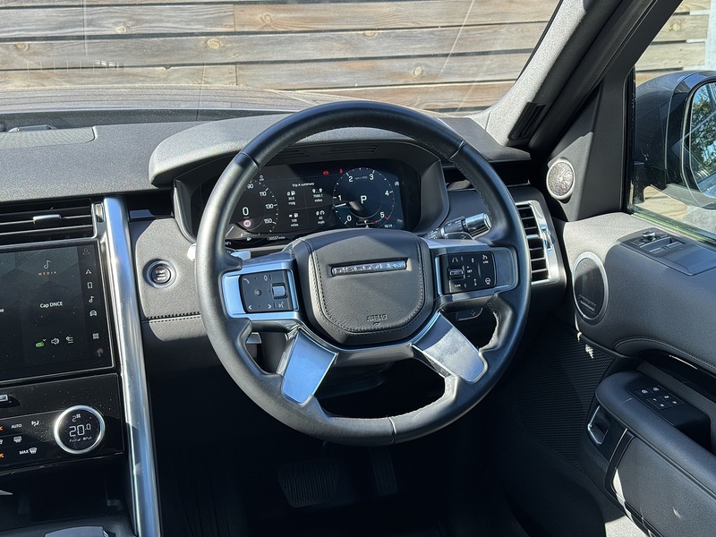 Land Rover Discovery 2021'71 D300 MHEV HSE Commercial | Rear Seat Conversion | Big Spec - U9052