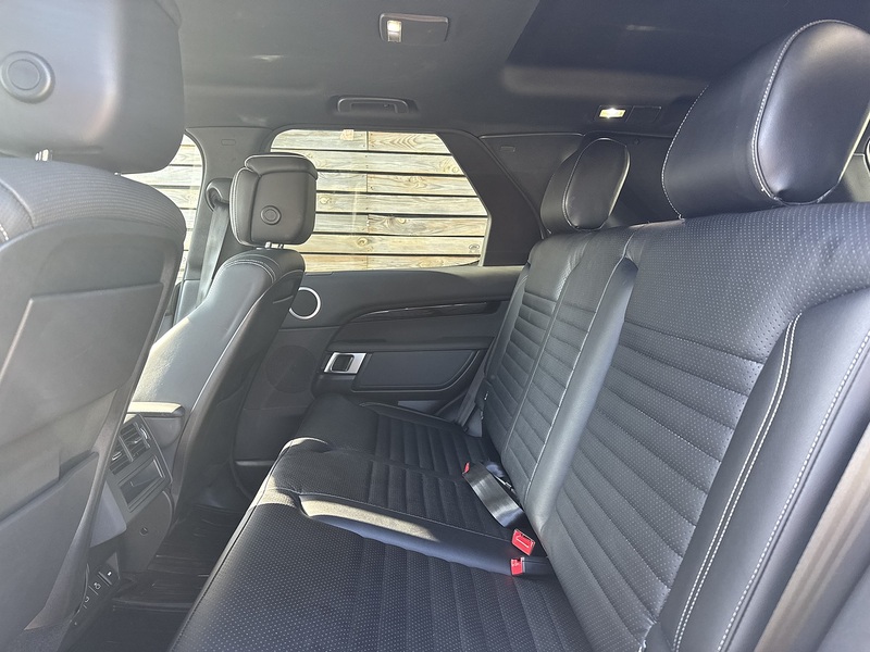 Land Rover Discovery 2021'71 D300 MHEV HSE Commercial | Rear Seat Conversion | Big Spec - U9052