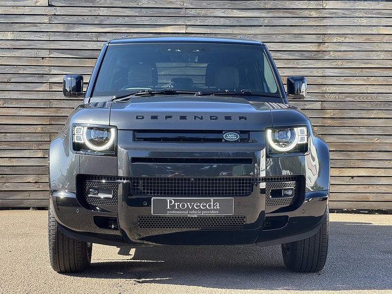 Land Rover Defender 90 2024'74 D350 MHEV X-Dynamic SE | Side Steps | Spoiler - U9077