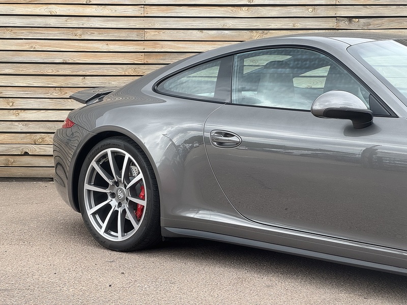 Porsche 911 2013'63 991 Carrera 4S | Low Miles | Best Example Available - U9079