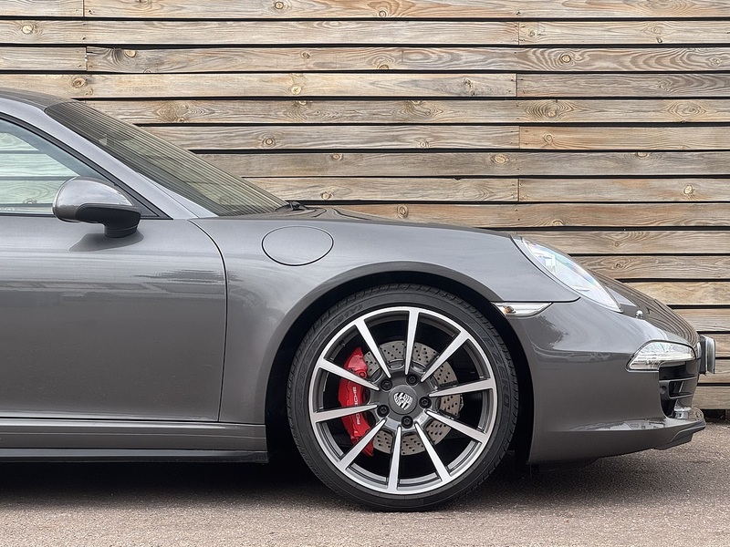 Porsche 911 2013'63 991 Carrera 4S | Low Miles | Best Example Available - U9079