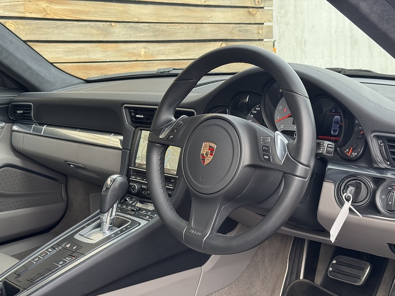 Porsche 911 2013'63 991 Carrera 4S | Low Miles | Best Example Available - U9079