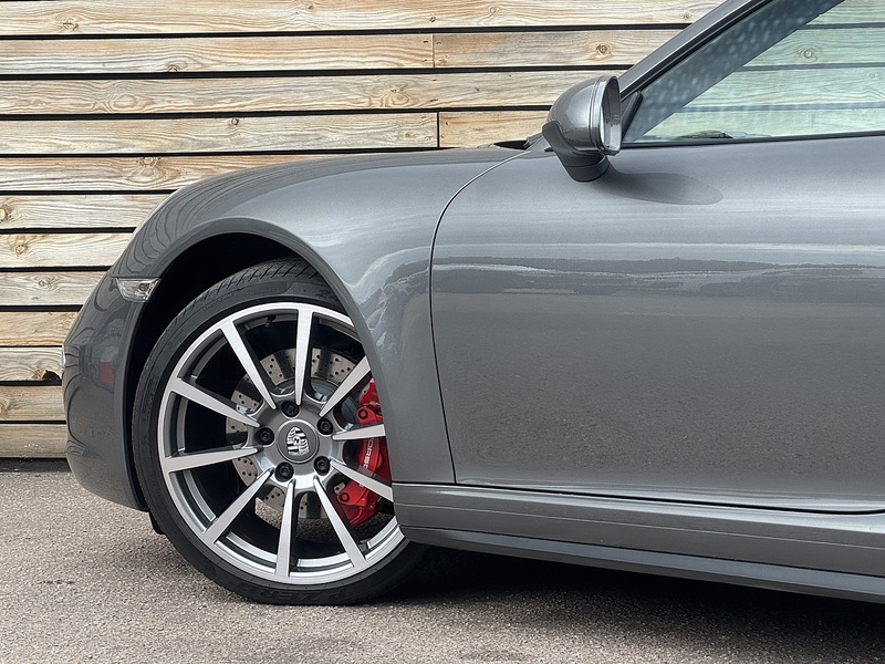 Porsche 911 2013'63 991 Carrera 4S | Low Miles | Best Example Available - U9079