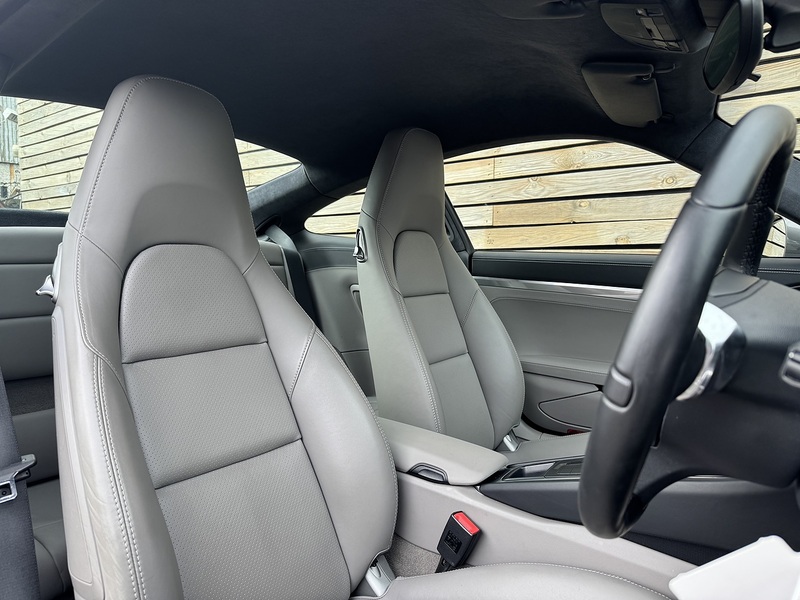 Porsche 911 2013'63 991 Carrera 4S | Low Miles | Best Example Available - U9079