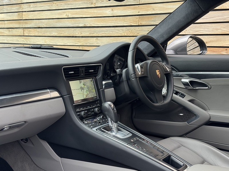 Porsche 911 2013'63 991 Carrera 4S | Low Miles | Best Example Available - U9079
