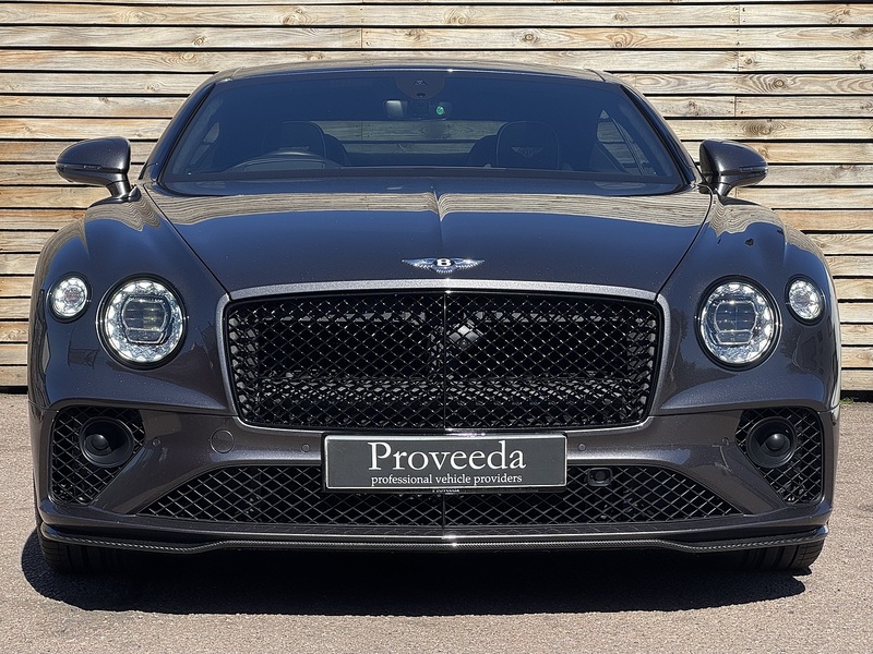Bentley Continental 2022'72 V8 GT | Mulliner | Pan Roof - U9090