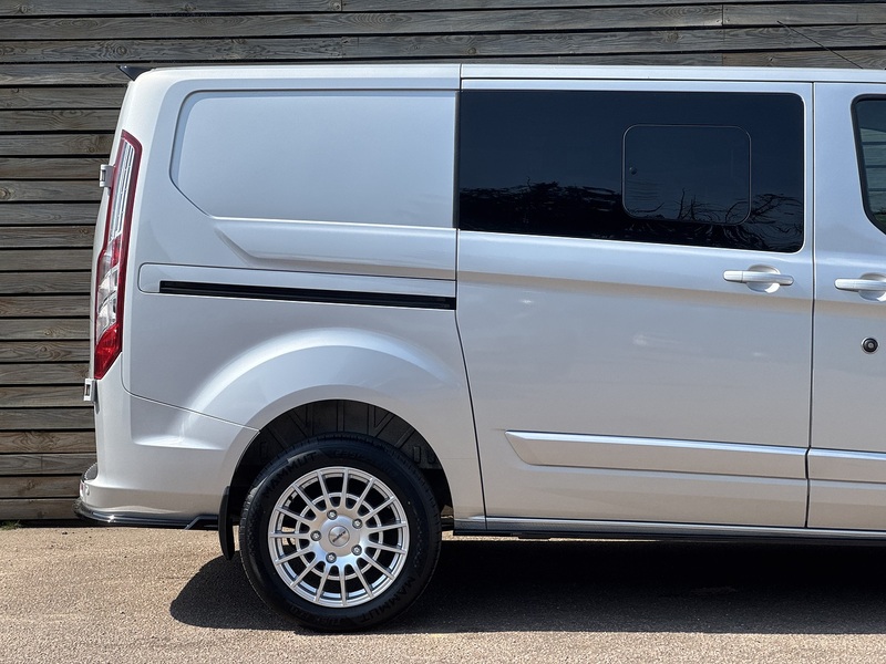 Ford Transit Custom 2021'21 300 EcoBlue Limited | Re Styled | Aero Kit - U9093