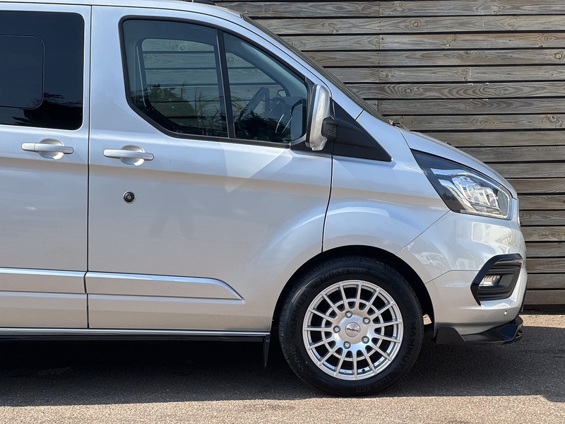 Ford Transit Custom 2021'21 300 EcoBlue Limited | Re Styled | Aero Kit - U9093