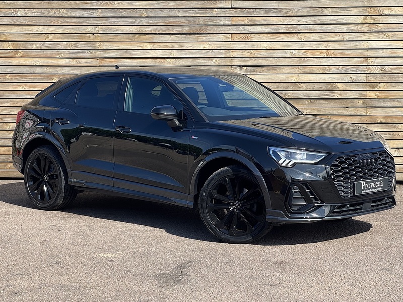Audi Q3 2023'23 TFSI CoD Black Edition | SONOS | Heated Front Seats - U9095