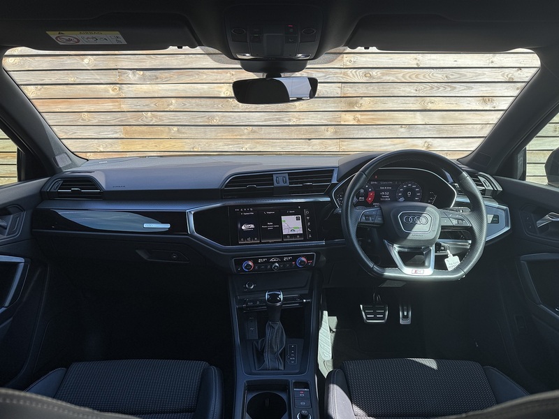 Audi Q3 2023'23 TFSI CoD Black Edition | SONOS | Heated Front Seats - U9095