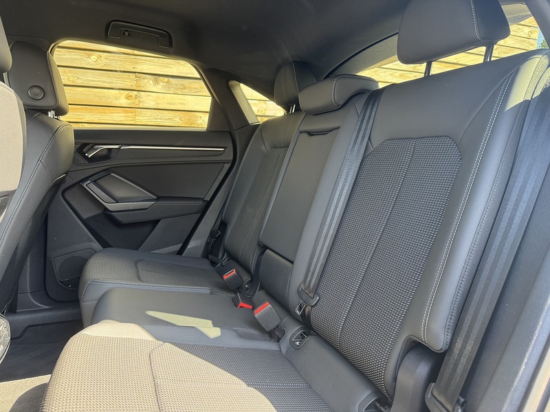 Audi Q3 2023'23 TFSI CoD Black Edition | SONOS | Heated Front Seats - U9095