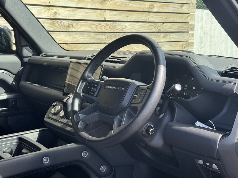 Land Rover Defender 110 2024'24 D300 MHEV X-Dynamic HSE Commercial | Rear Seat Conversion Available - U9097