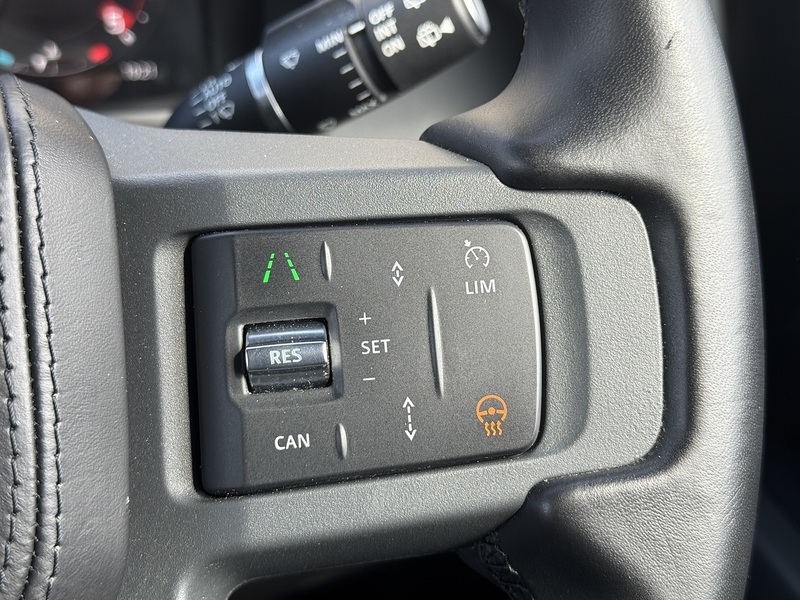 Land Rover Defender 110 2024'24 D300 MHEV X-Dynamic HSE Commercial | Rear Seat Conversion Available - U9097
