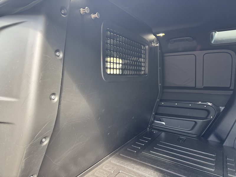 Land Rover Defender 110 2024'24 D300 MHEV X-Dynamic HSE Commercial | Rear Seat Conversion Available - U9097