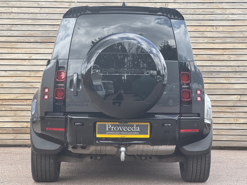 Land Rover Defender 110 2024'24 D300 MHEV X-Dynamic HSE Commercial | Rear Seat Conversion Available - U9097