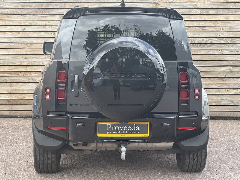 Land Rover Defender 110 2024'24 D300 MHEV X-Dynamic HSE Commercial | Rear Seat Conversion Available - U9097