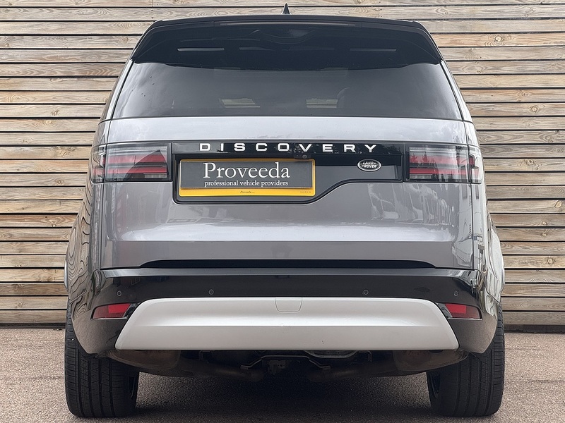 Land Rover Discovery 2023'72 D300 MHEV Metropolitan Edition | Big Spec | Pan Roof - U9098