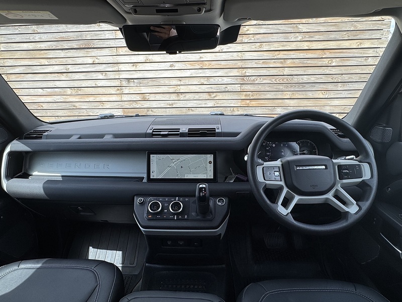 Land Rover Defender 110 2021'71 D250 MHEV Commercial | Rear Seat Conv | Exterior Upgrades - U9099