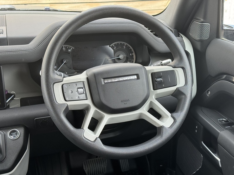 Land Rover Defender 110 2021'71 D250 MHEV Commercial | Rear Seat Conv | Exterior Upgrades - U9099