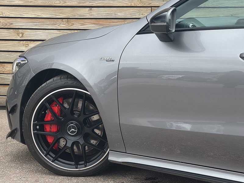 Mercedes-Benz CLA 2023'73 CLA45 AMG S Plus | Pan Roof | Ambient Lighting - U9107