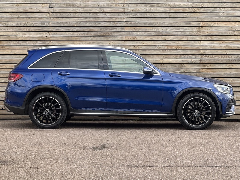 Mercedes-Benz GLC 2020'20 GLC300d AMG Line | Heated Seats | Wireless Phone Charging - U9110