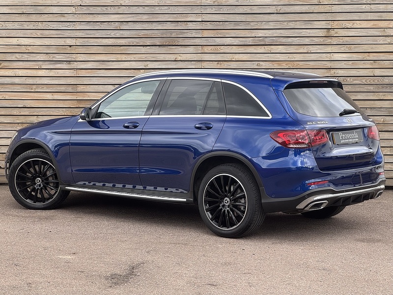 Mercedes-Benz GLC 2020'20 GLC300d AMG Line | Heated Seats | Wireless Phone Charging - U9110