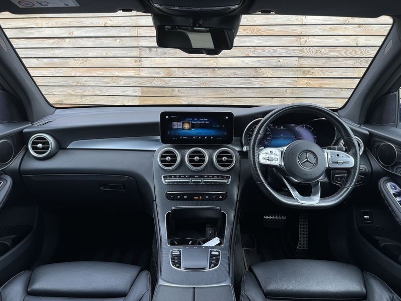 Mercedes-Benz GLC 2020'20 GLC300d AMG Line | Heated Seats | Wireless Phone Charging - U9110