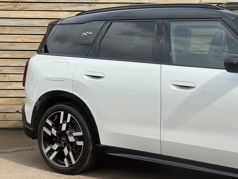 MINI Countryman 2024'24 MHEV John Cooper Works | Pan Roof | Harman Kardon - U9112
