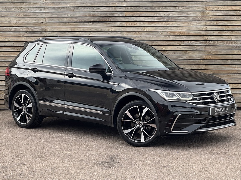 Volkswagen Tiguan 2022'72 TSI R-Line | Top Spec | Heated Steering Wheel - U9116