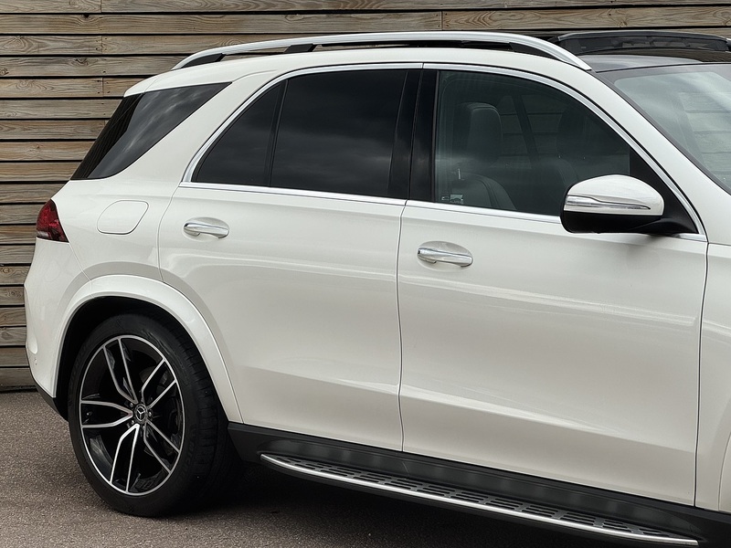 Mercedes-Benz GLE 2021'21 GLE350d AMG Line | Pan Roof | Premium Plus - U9129