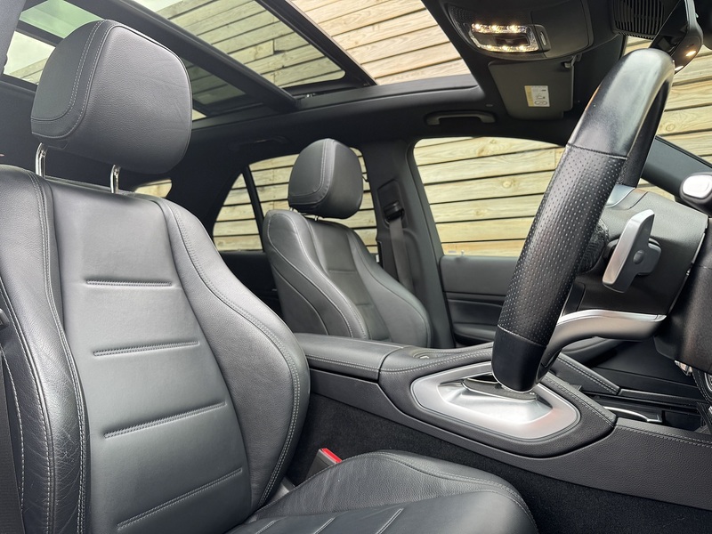 Mercedes-Benz GLE 2021'21 GLE350d AMG Line | Pan Roof | Premium Plus - U9129