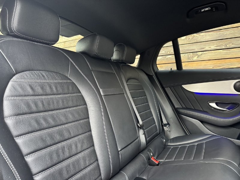 Mercedes-Benz GLC 2022'22 GLC300h MHEV AMG Line (Premium) | Ambient Lighting | De Chromed - U9131