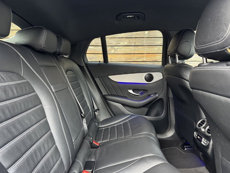 Mercedes-Benz GLC 2022'22 GLC300h MHEV AMG Line (Premium) | Ambient Lighting | De Chromed - U9131