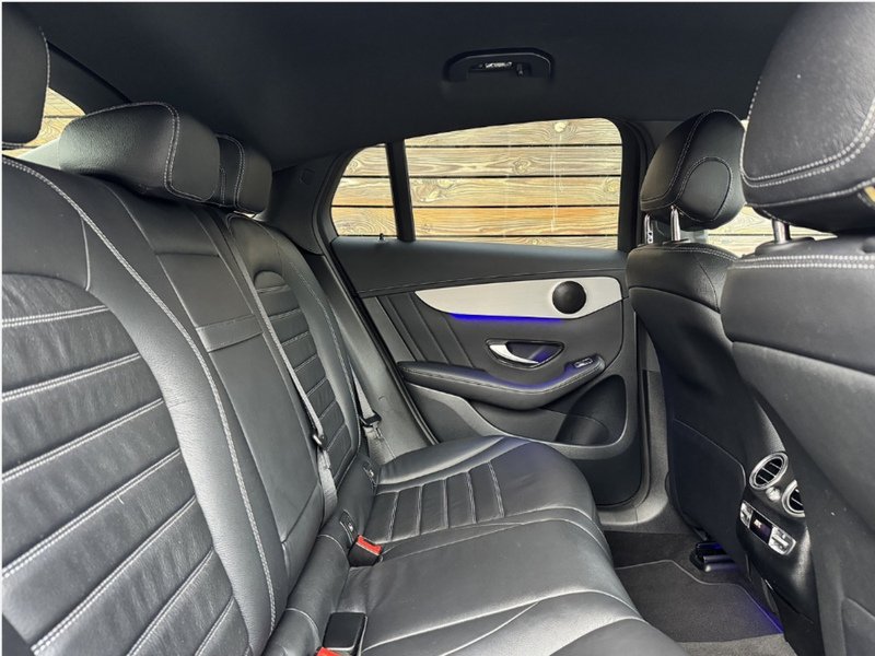 Mercedes-Benz GLC 2022'22 GLC300h MHEV AMG Line (Premium) | Ambient Lighting | De Chromed - U9131