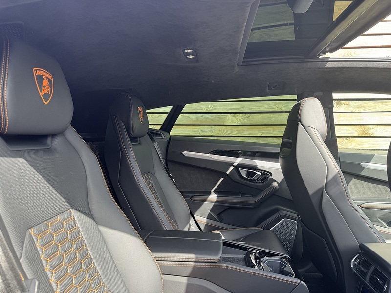 Lamborghini Urus 2020'70 V8 BiTurbo | Xpel PPF | Pan Roof | Hot! - U9133