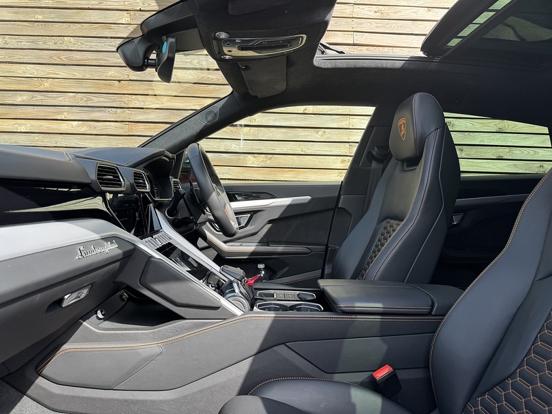Lamborghini Urus 2020'70 V8 BiTurbo | Xpel PPF | Pan Roof | Hot! - U9133